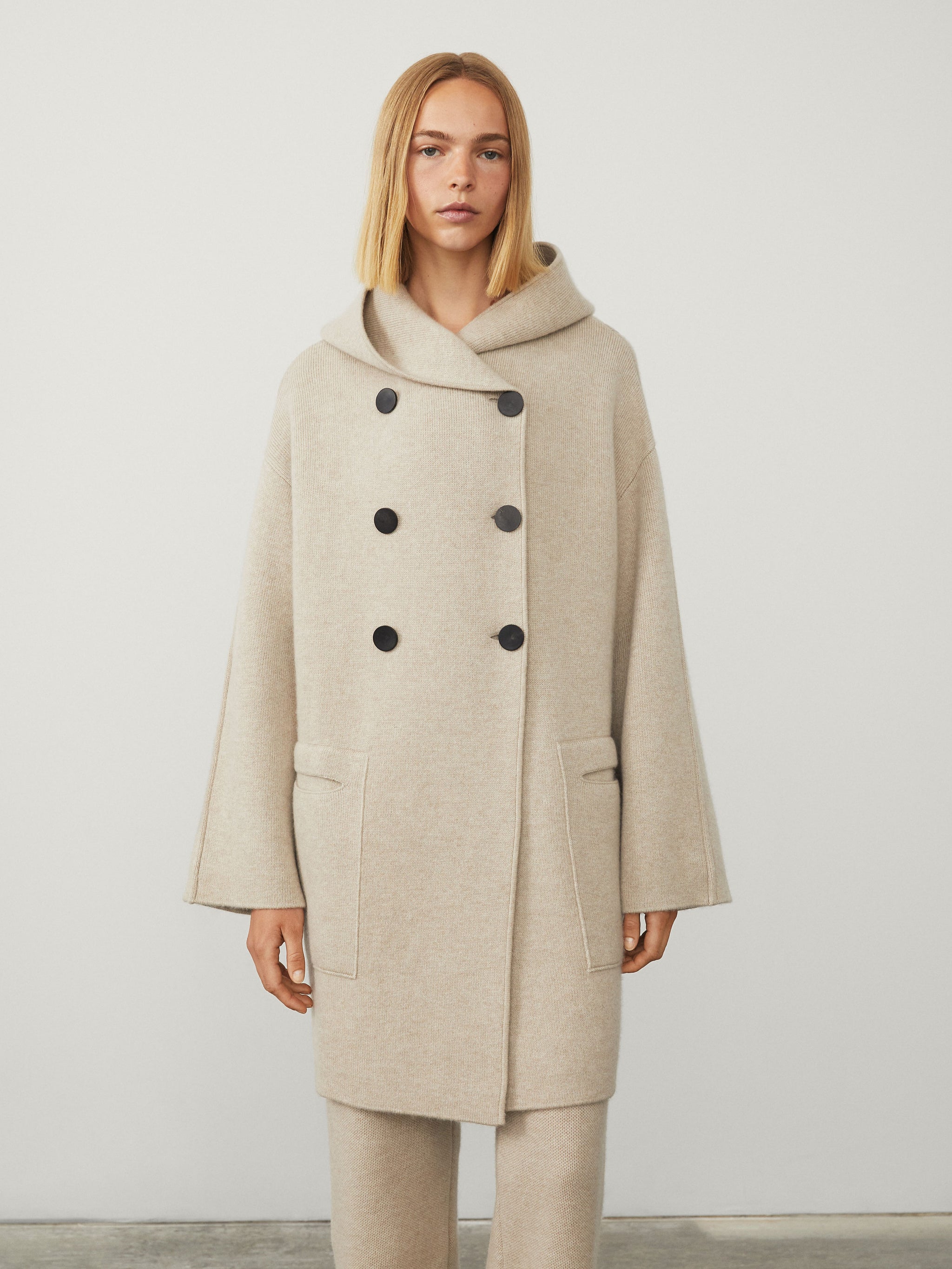 【関税込み】LISA YANG ベージュ Amie コート The Amie Coat – LISA YANG