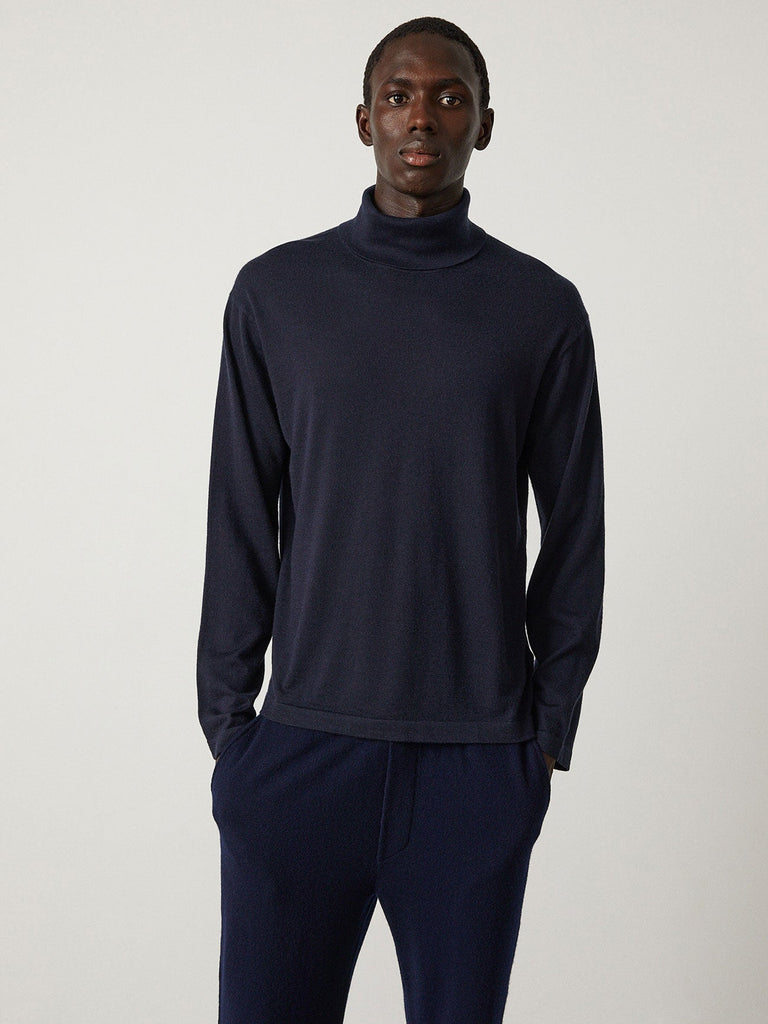 Alain Sweater Navy | Lisa Yang | Dark blue high neck polo sweater in 100% cashmere